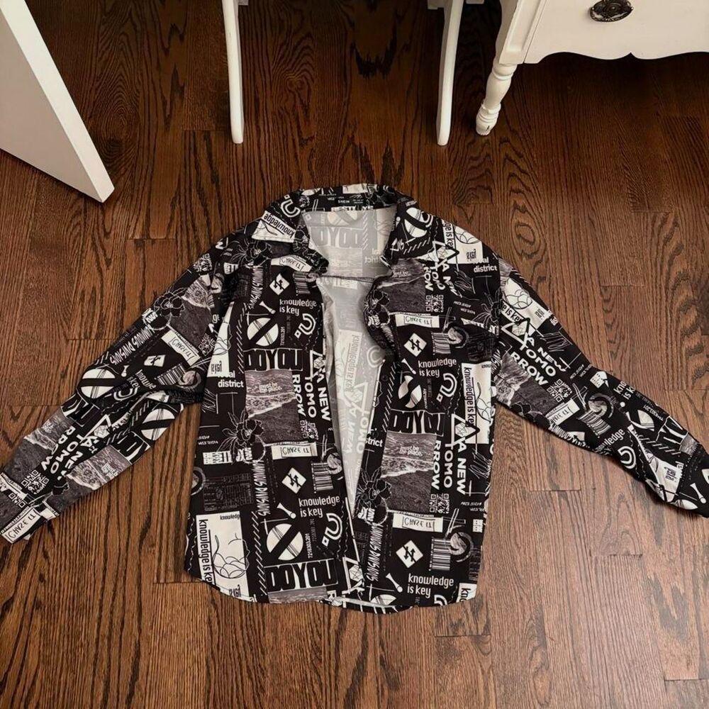 Urban Graphic Button Up